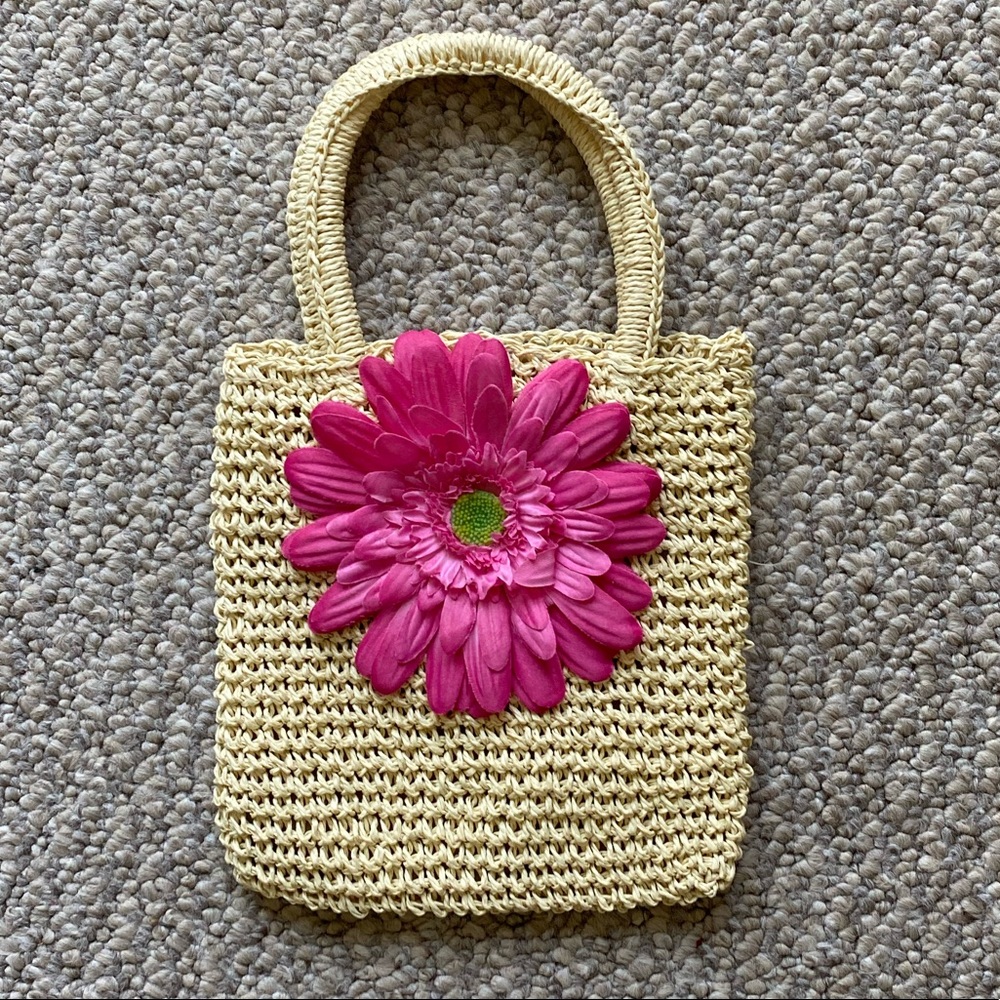 Woven flower purse